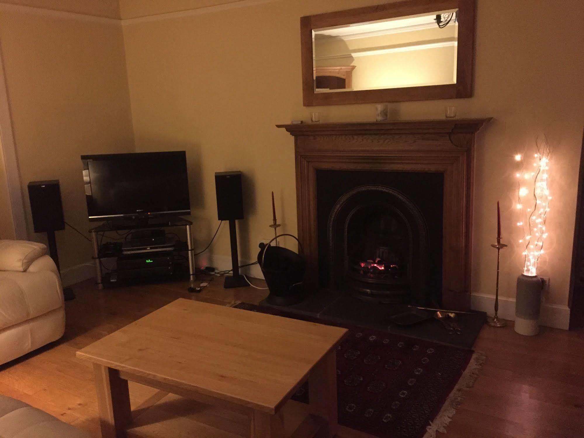 Glenalbyn Cottage Сейнт Филънс Екстериор снимка