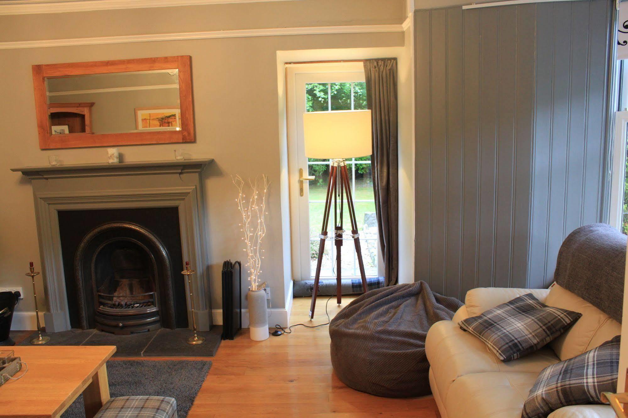 Glenalbyn Cottage Сейнт Филънс Екстериор снимка
